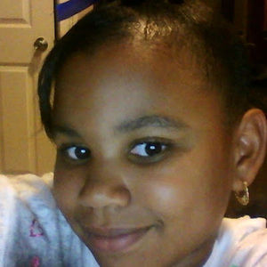 Meet your Posher, Cynthia